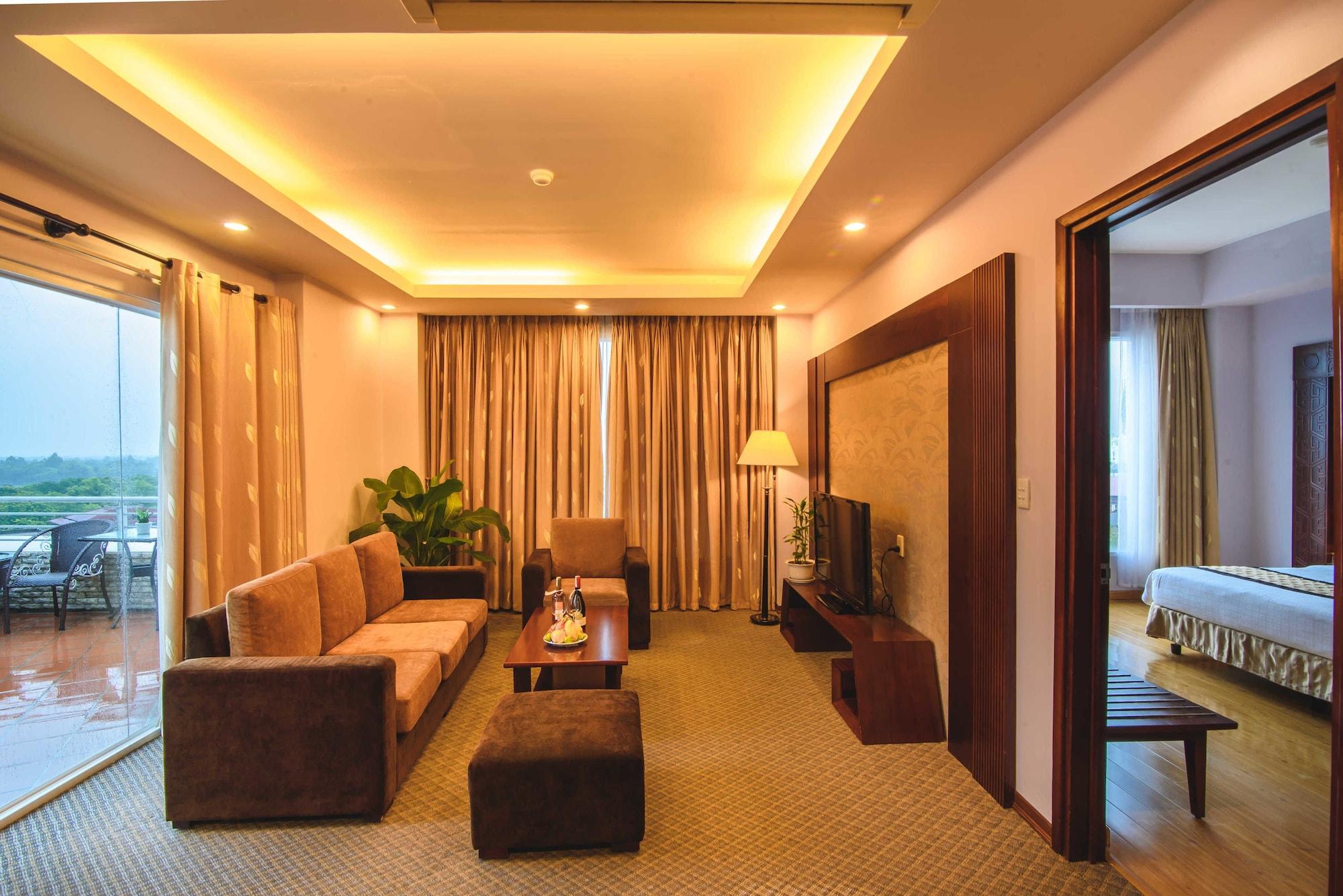 Mondial Hotel Hue Exteriör bild