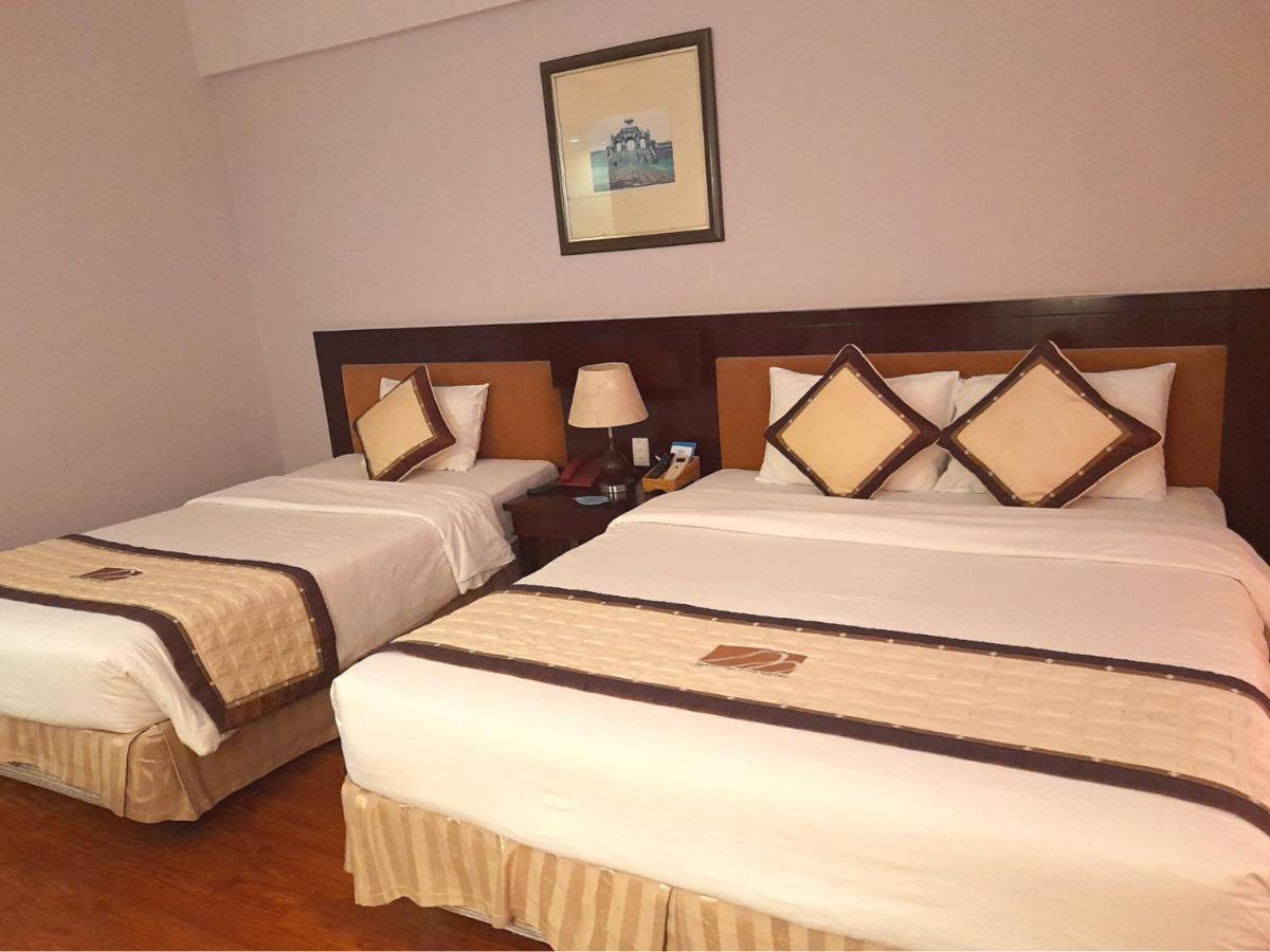 Mondial Hotel Hue Exteriör bild