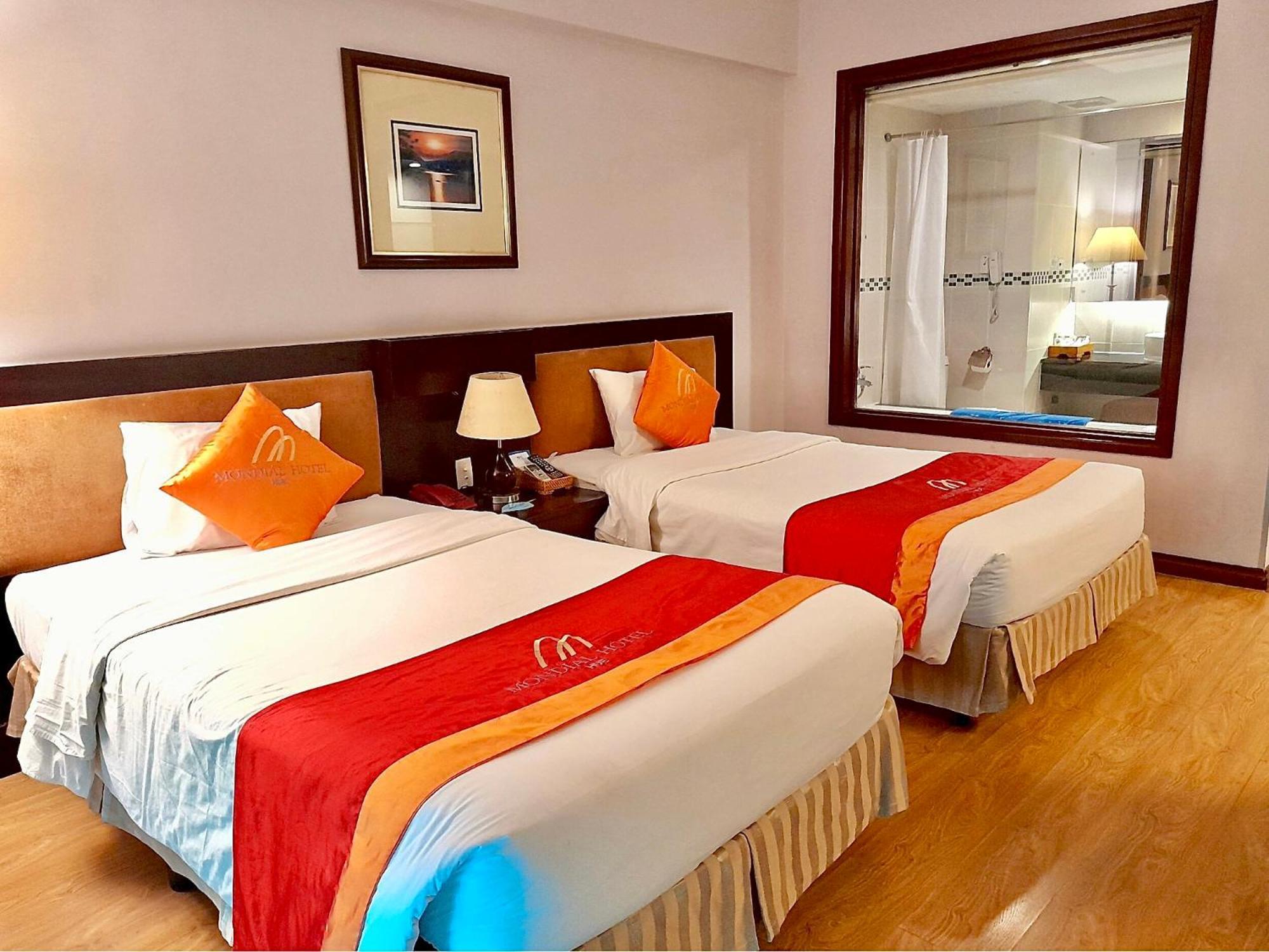Mondial Hotel Hue Exteriör bild